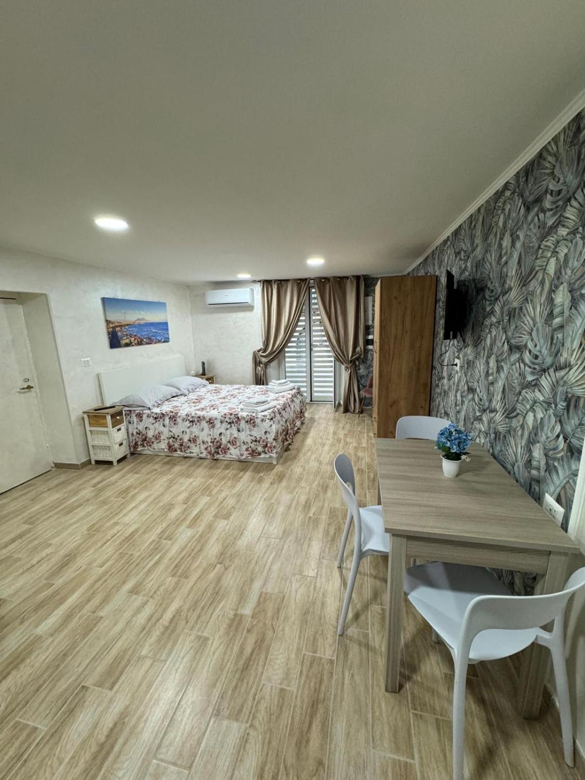Spezzano House Apartment Naples Exterior photo