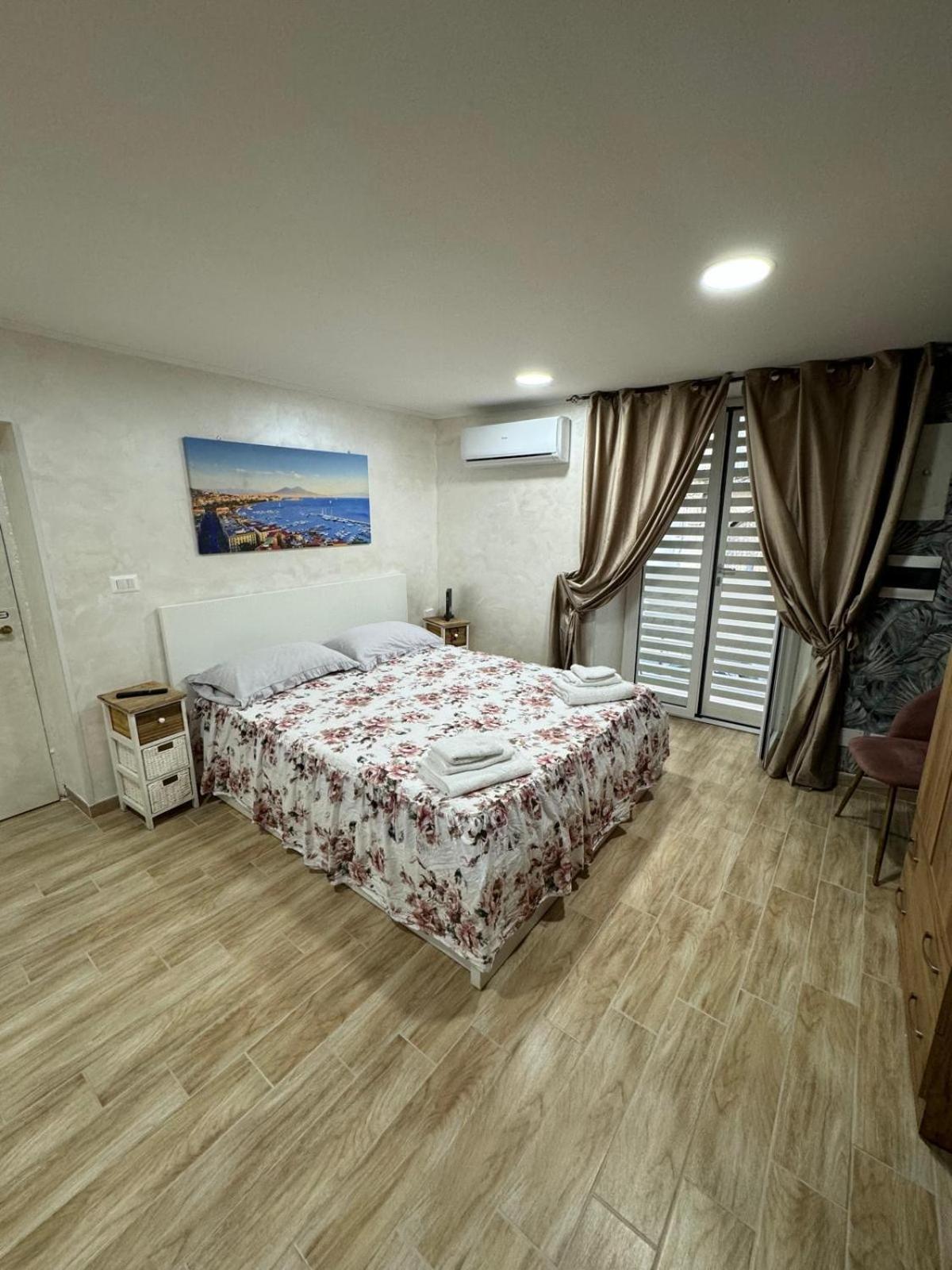 Spezzano House Apartment Naples Exterior photo